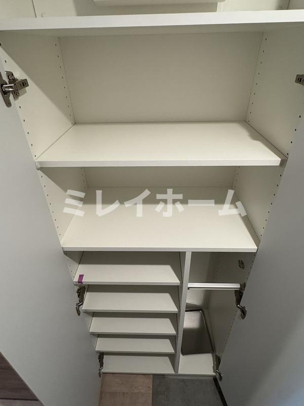 レガリス蒲田の玄関