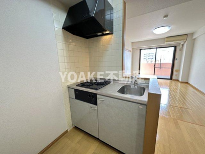 【キッチン】 | ルネス・カトー弐番館 | 画像は別部屋のものです。現況優先。