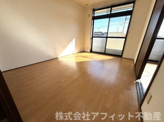 【その他】 | ドルチェ井上 | 東側の洋室6帖