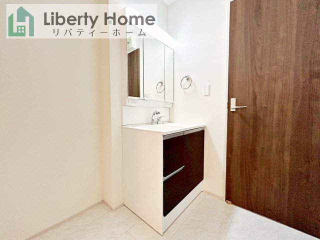 ひたちなか市足崎19期　新築戸建　1号棟の独立洗面台