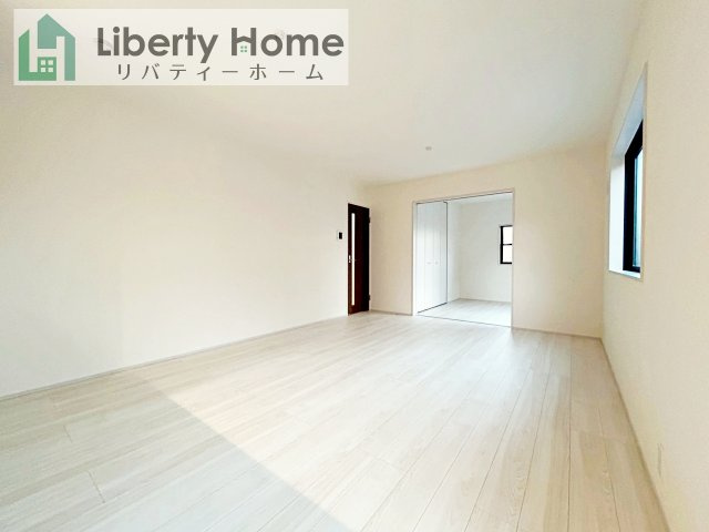 ひたちなか市足崎19期　新築戸建　1号棟の居間・リビング