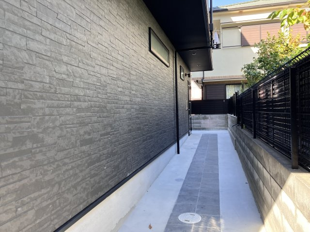 【エントランス】 | ルナ大久保駅前