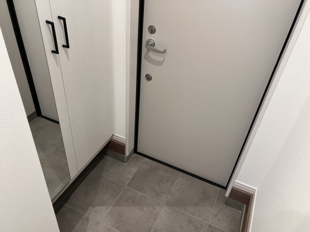 【玄関】 | ルナ大久保駅前