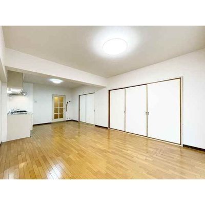 【居間・リビング】 | グリーンコーポ川口B棟 | 居間です