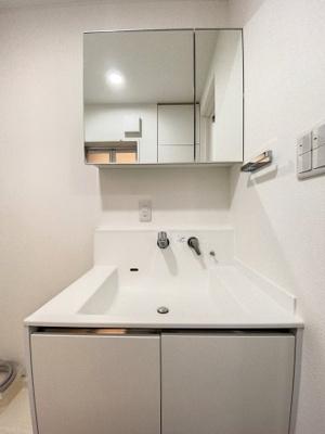 【独立洗面台】 | BFlat