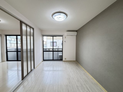 【居間・リビング】 | ラシェットエムザB棟