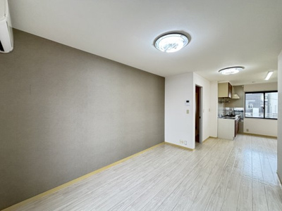 【居間・リビング】 | ラシェットエムザB棟