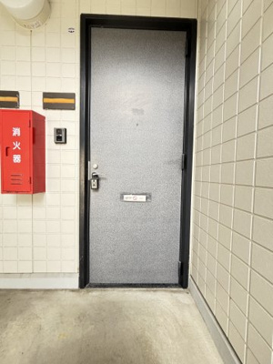 【玄関】 | ラシェットエムザB棟