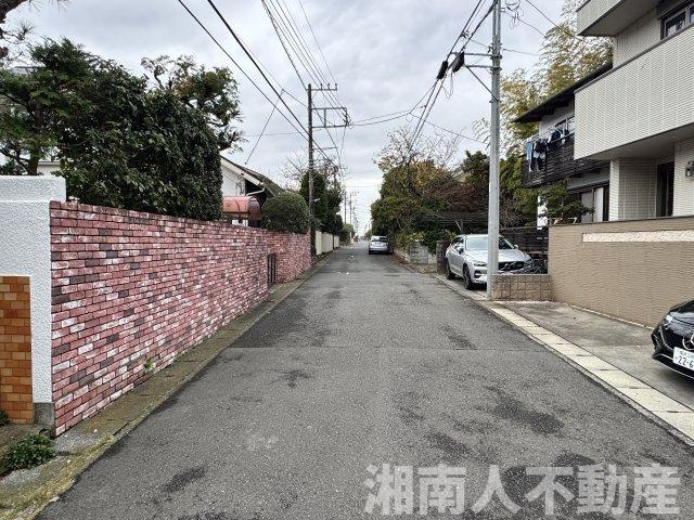 鎌倉市台１４１８－５戸建ての前面道路含む現地写真|前面道路含む現地写真です