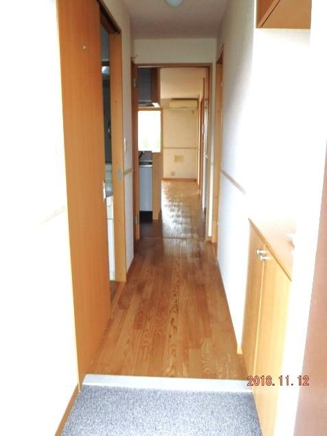 グリーンビレッジⅡの玄関