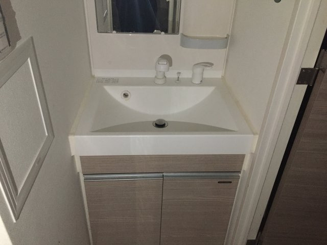 アクサス深川住吉の洗面所