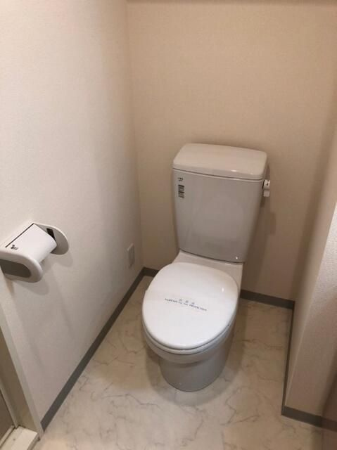 アクサス深川住吉のトイレ