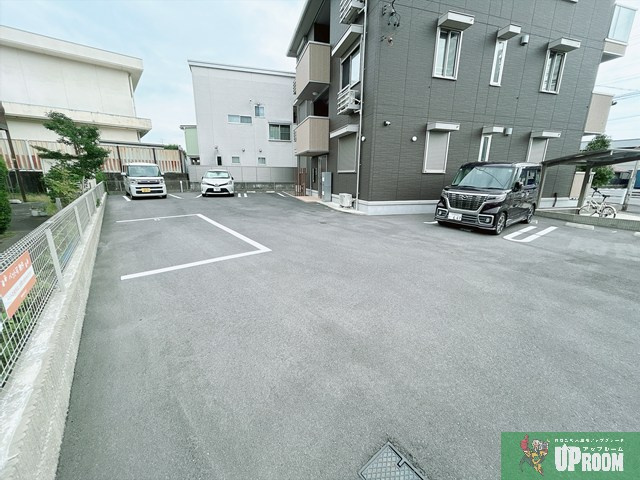 N　Fieldの駐車場