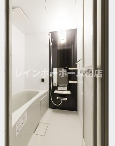 特典：仲介手数料が無料です!!の浴室|コンパクトで使いやすいお風呂です