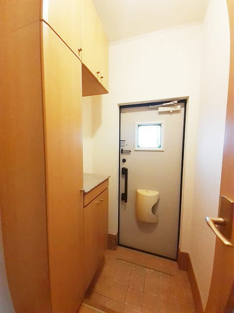 ベル・ル・ジャルダンⅡの玄関