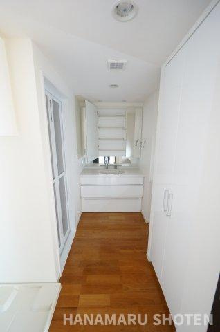 メビウスブレイン西千葉の洗面所|＊当日ご案内可＊ご希望の物件まとめてご案内！弊社が掲載していない物件でもOK♪お気軽にご相談ください ♪お電話でのお問合わせがスムーズ♪