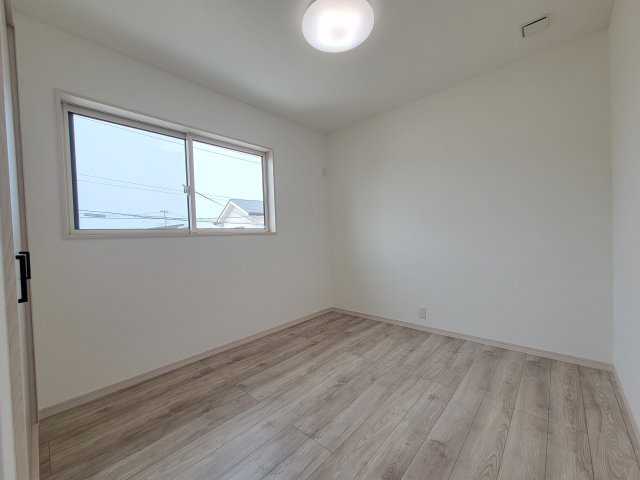 関戸4丁目1区画（377-51）・新築戸建の洋室