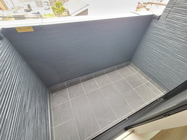 関戸4丁目1区画（377-51）・新築戸建のバルコニー