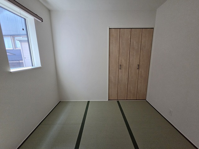 小牧市大字久保一色　新築戸建て　2号棟の和室|和室ならではの温かな和の空間で寛ぎの時間を過ごせます