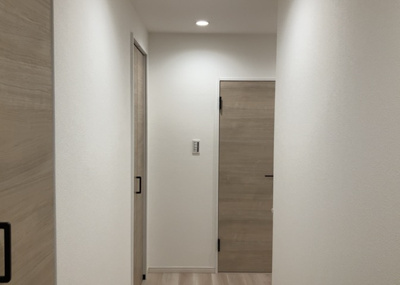 【内装】 | パレス町田 | 内装はとにかくおしゃれなものがいい！と選ぶ前に、まず住んだ後のことを想像してみましょう。住んでみたらコンセントの位置が悪くて使いにくいなど出てきます。事前にどの家電をどこに置くか想定しておきましょう。