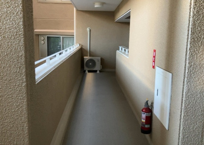 【その他共用部分】 | パレス町田 | 共有部分は、住民なら誰もが使える設備のこと。例えば駐車場やエレベーター、インターネット設備、セキュリティ設備などがあります。他にも、マンションの廊下・外部階段やエントランス・ゴミ置き場などがあります。