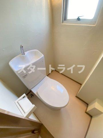 大阪市東淀川区豊里６丁目の賃貸マンションのトイレ