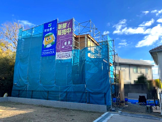 【外観】 | ライフフィールド岸城町　11号地 | 新しい街で叶う静かで落ち着きある暮らし。快適な住空間でご家族の安心・安全な暮らしを支えます！（2025年11月29日撮影）