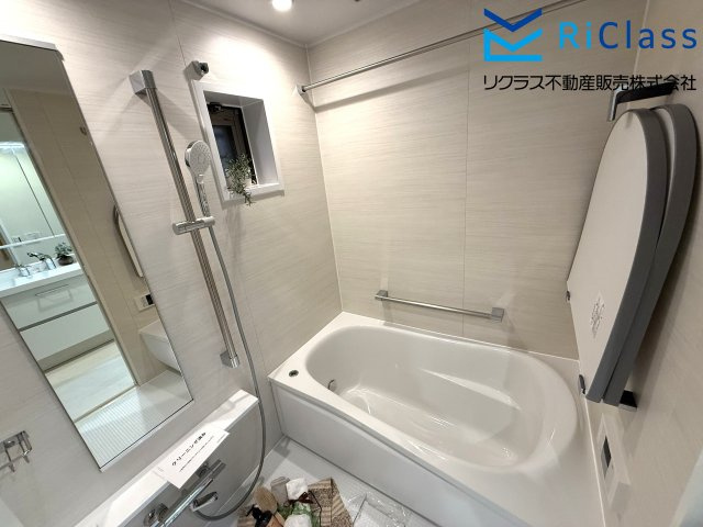 ワコーレレジクス兵庫の浴室|新調のお風呂は浴室暖房乾燥機付です