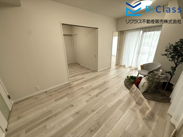 ワコーレレジクス兵庫の居間・リビング|リビングです