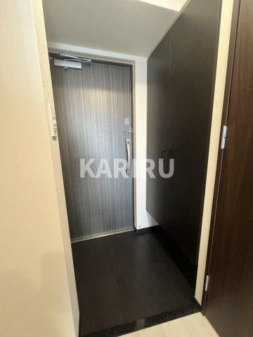 スワンズシティ大阪クレアストの玄関