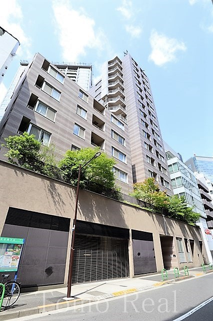 パークアクシス溜池山王の外観