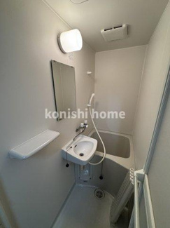 【浴室】 | ヴァンヴェール | ※同建物、別部屋写真使用。