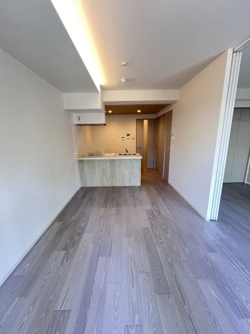 大阪市都島区内代町３丁目の賃貸マンションの居間・リビング