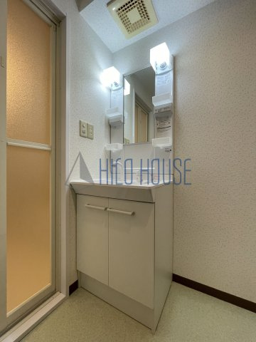 ミレニアム・リュウのキッチン