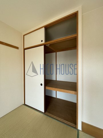 ミレニアム・リュウの寝室