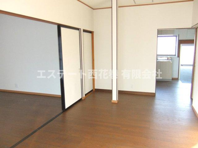 不動貸家の居間・リビング