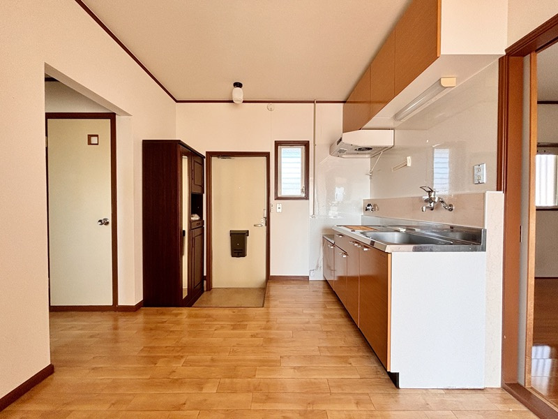 ドミール小山の玄関