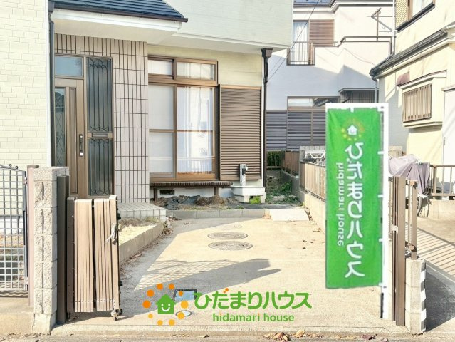 久喜市西大輪5丁目　中古一戸建ての駐車場|1台駐車可能です。