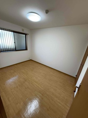 【洋室】 | フォブール山方 | ゆったりした洋室です