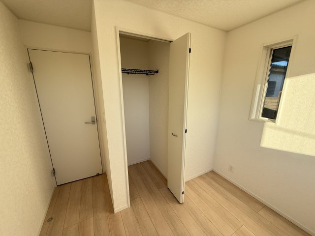 クレイドルガーデン前橋市大前田町第１　１号棟の洋室|２階洋室２です♪