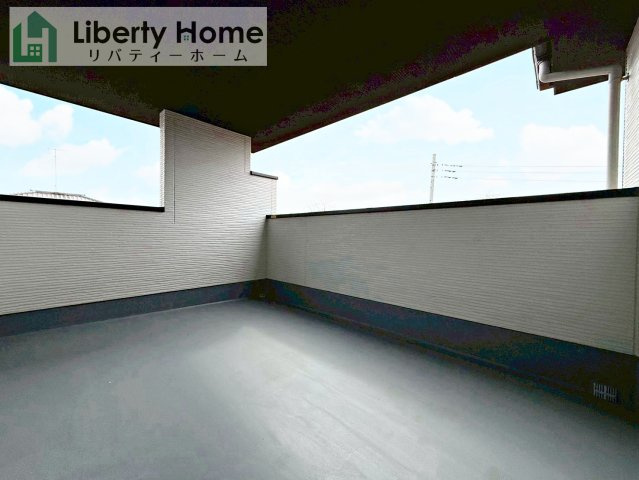 土浦市桜町2期　新築戸建　2号棟のバルコニー