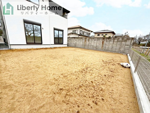 土浦市桜町2期　新築戸建　2号棟の庭