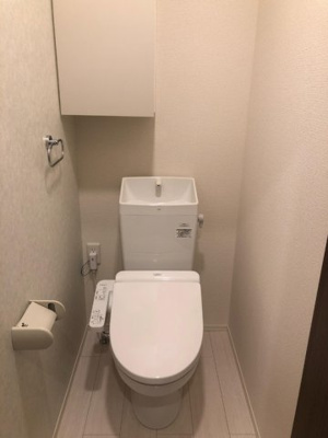 【トイレ】 | D-room曰佐 | 102 温水洗浄暖房便座