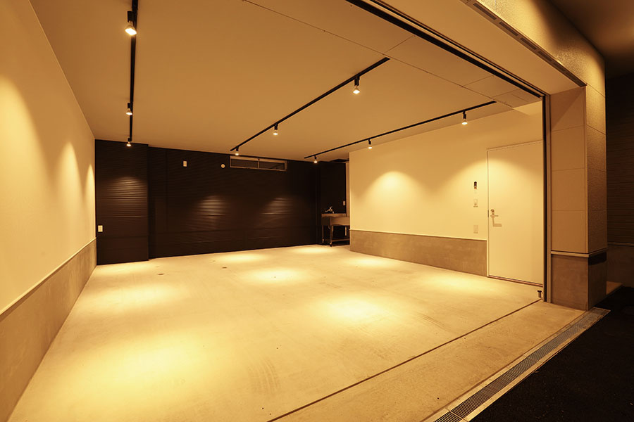 inCELL船橋習志野台 with OUTERPLUS Aの駐車場|ガレージ
※参考画像