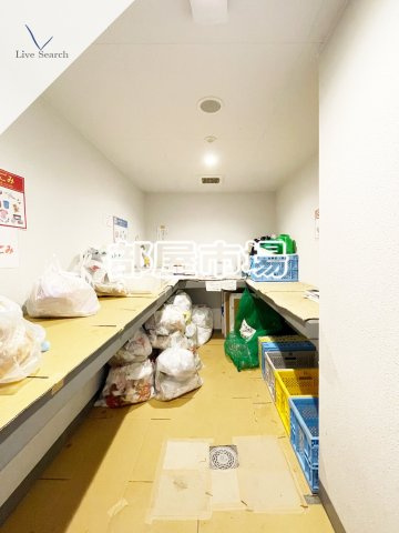 レオーネ南千住Ⅱのその他共用部分|ゴミ置き場