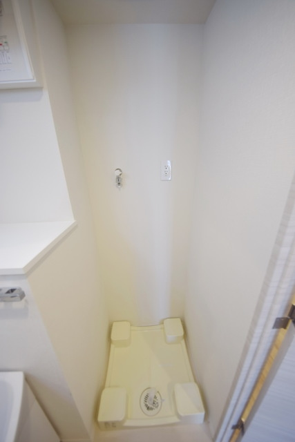 レオーネ南千住Ⅱの設備|洗濯機置場