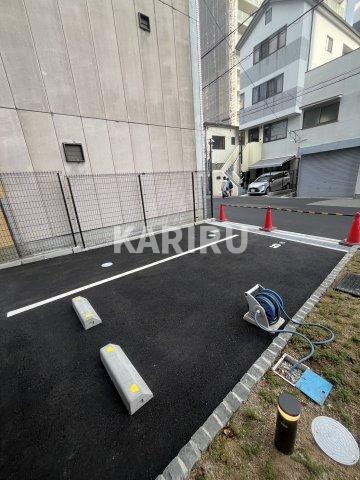 スワンズシティ大阪クレアストの駐車場