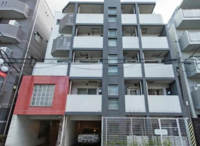 【外観】 | ビバリーホームズ荻窪Ⅱ | 鉄筋コンクリート造のがっちりとした建物。