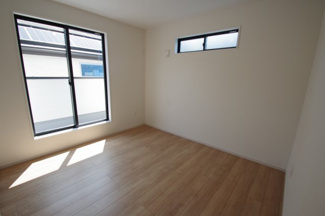 【内観：施工例】 | 【仲介手数料無料！！】府中市分梅町1丁目　新築戸建て（全2棟）1号棟　7399万円 | 洋室