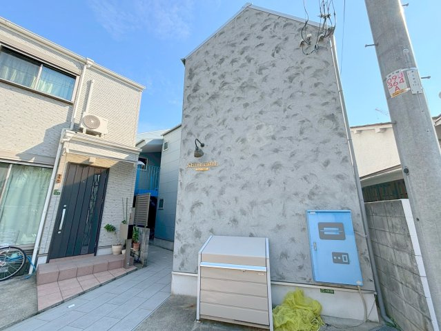 シャイン下新庄の外観